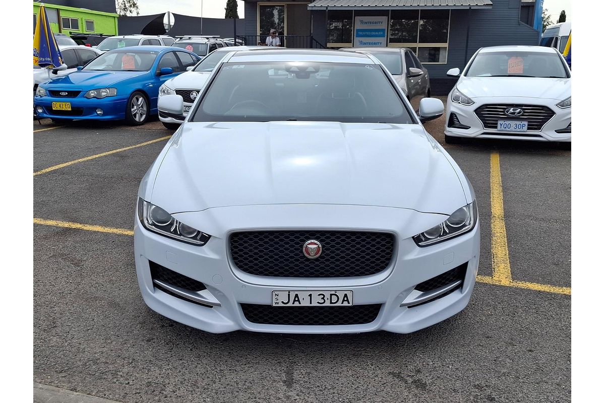 2016 Jaguar XE 20t R-Sport X760