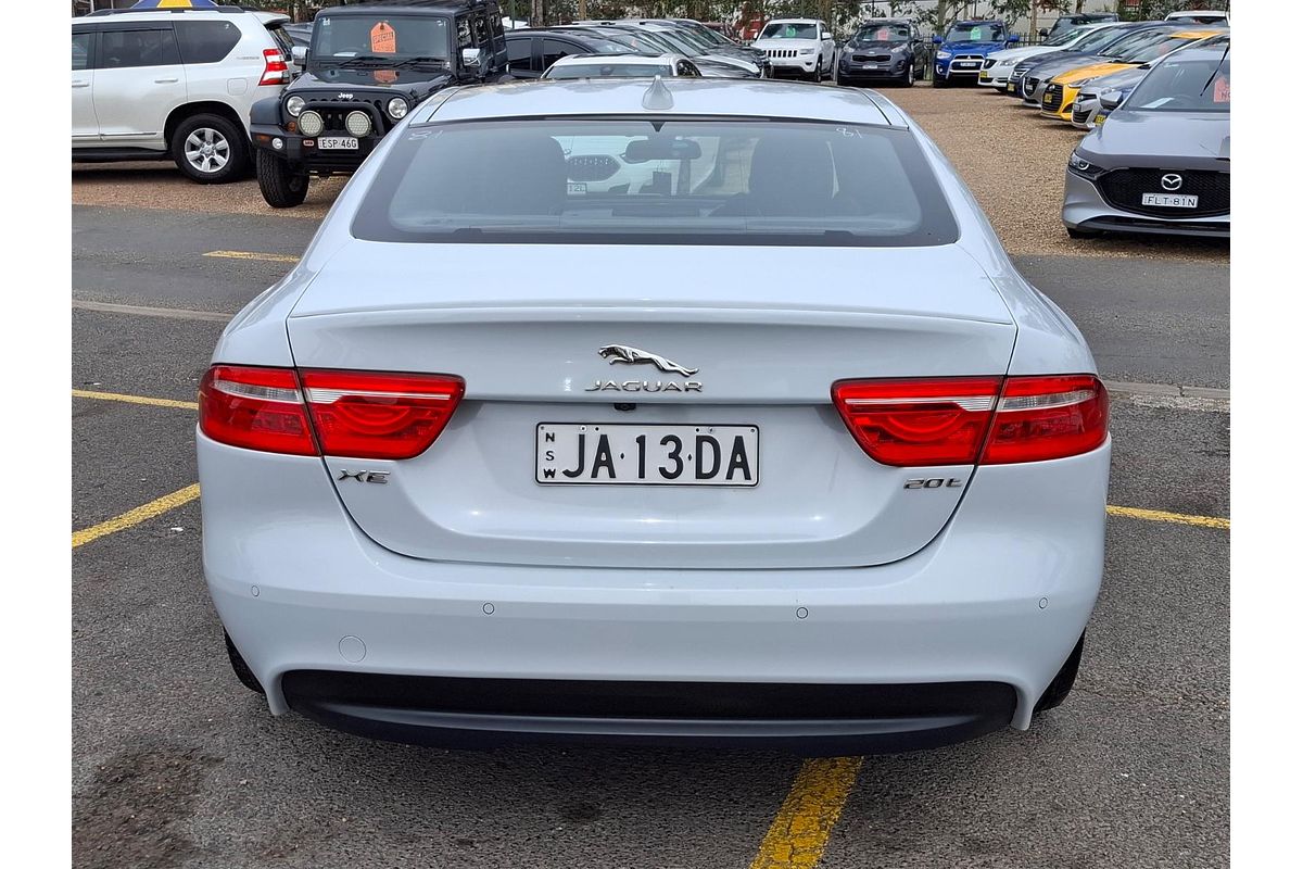 2016 Jaguar XE 20t R-Sport X760