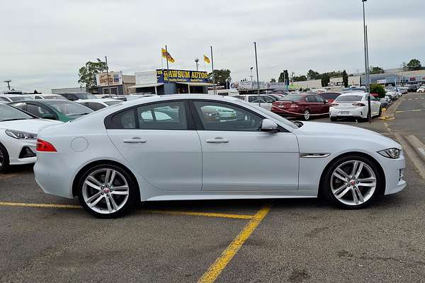 2016 Jaguar XE 20t R-Sport X760