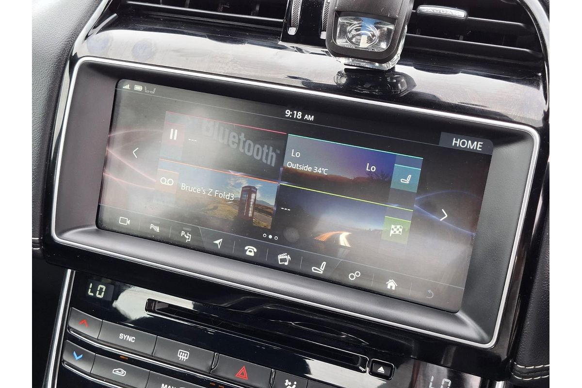 2016 Jaguar XE 20t R-Sport X760