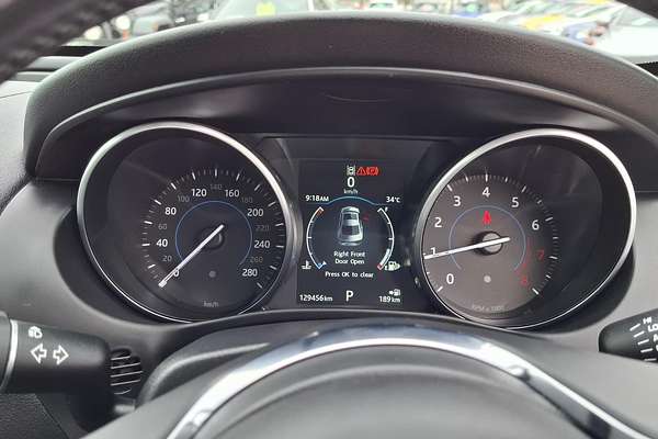 2016 Jaguar XE 20t R-Sport X760