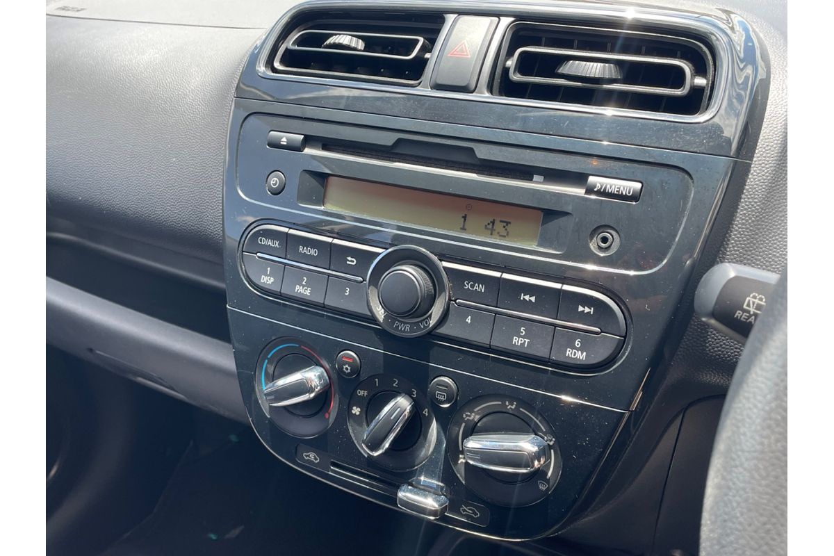 2016 Mitsubishi Mirage ES LA