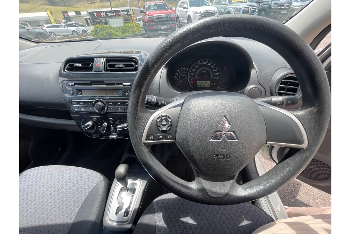 2016 Mitsubishi Mirage ES LA