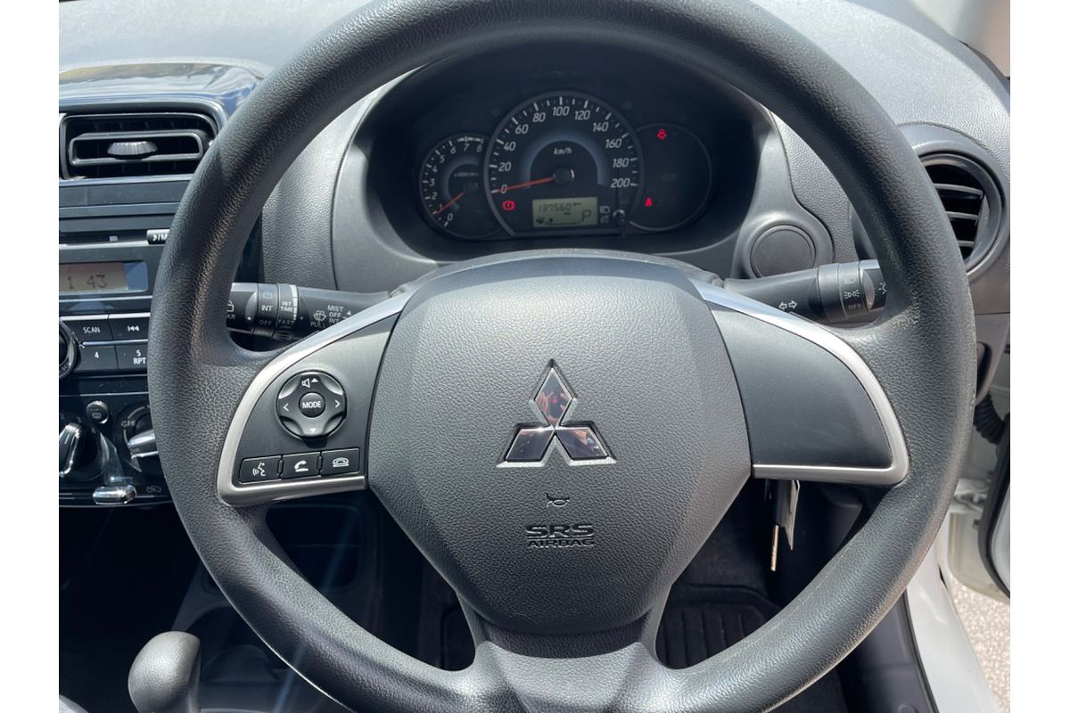 2016 Mitsubishi Mirage ES LA