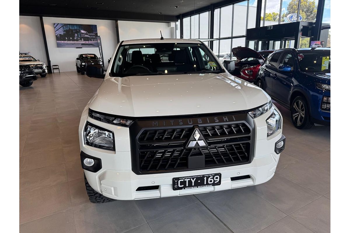2024 Mitsubishi Triton GLX MV 4X4