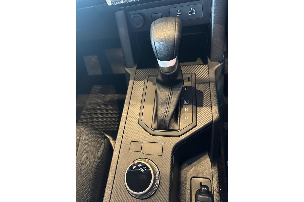 2024 Mitsubishi Triton GLX MV 4X4