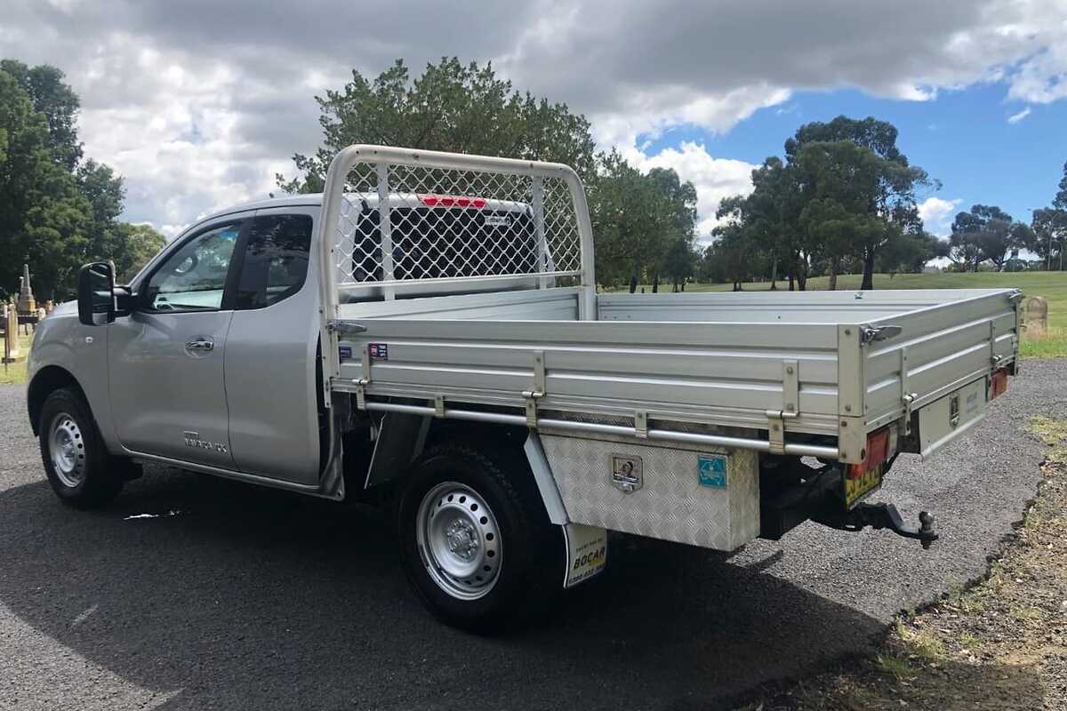 2016 Nissan NAVARA RX D23