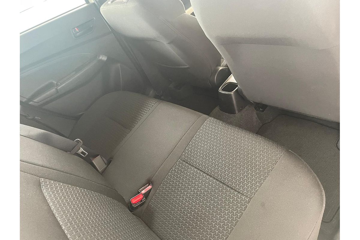 2019 Suzuki Swift GL Navigator AZ