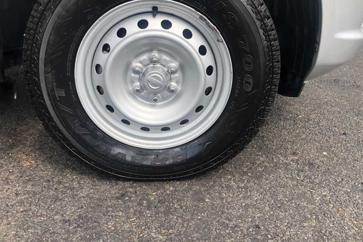 2016 Nissan NAVARA RX D23