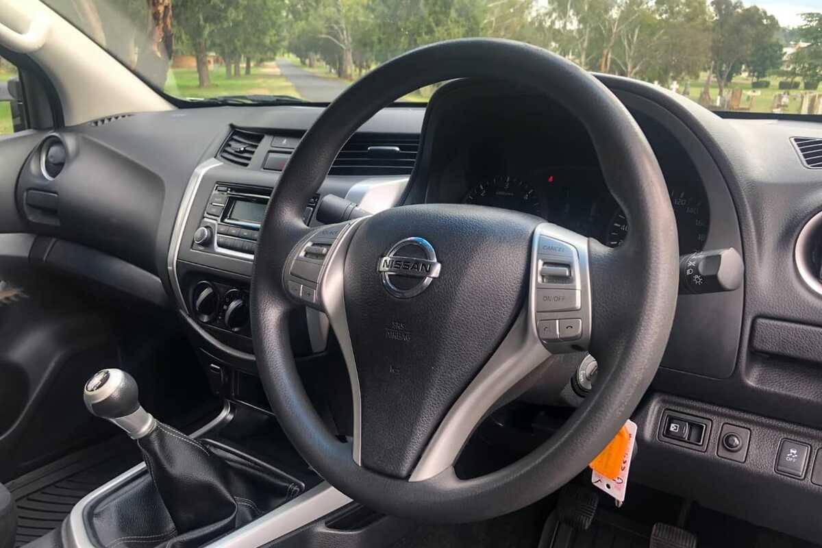2016 Nissan NAVARA RX D23