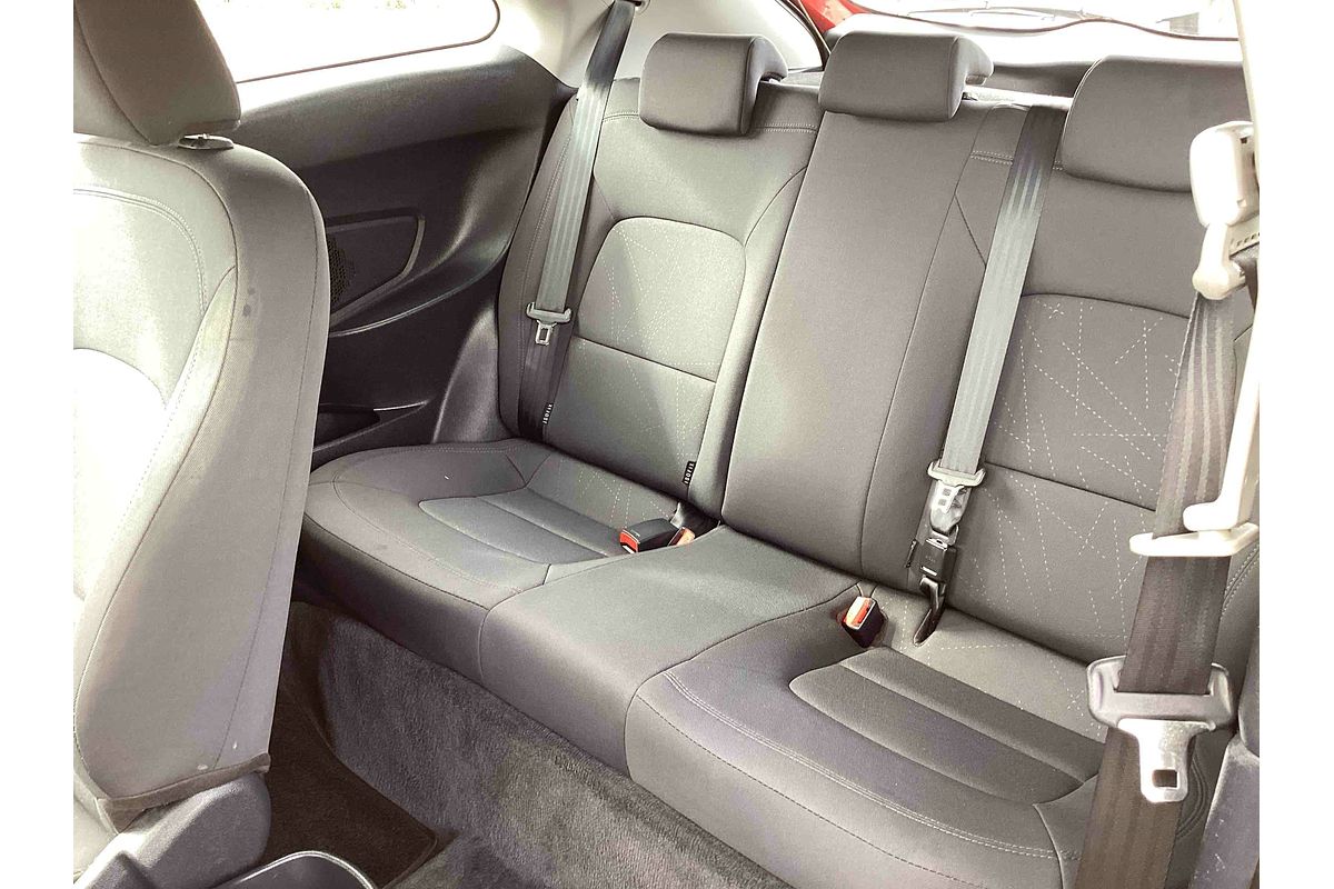 2014 Kia Rio S UB