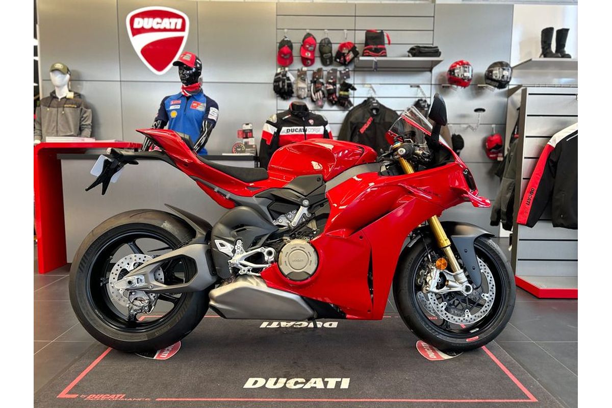 2025 Ducati PANIGALE V4S