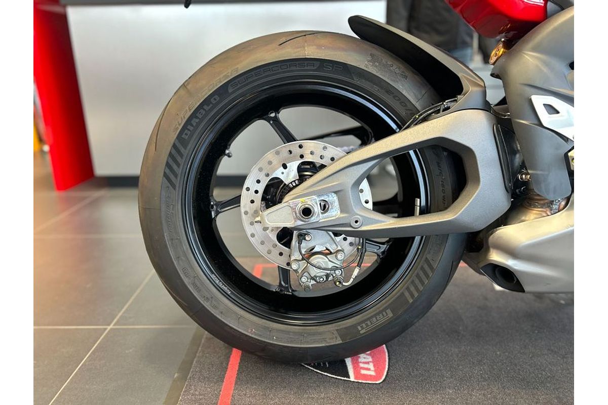 2025 Ducati PANIGALE V4S