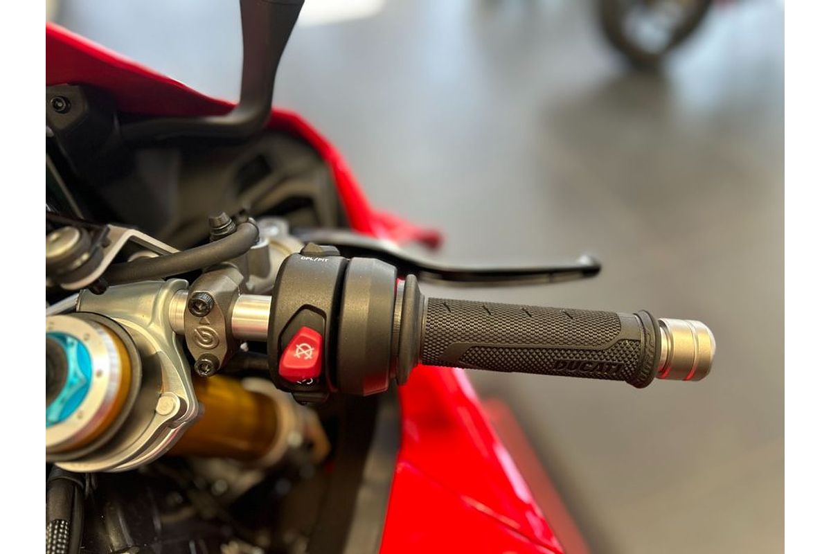 2025 Ducati PANIGALE V4S