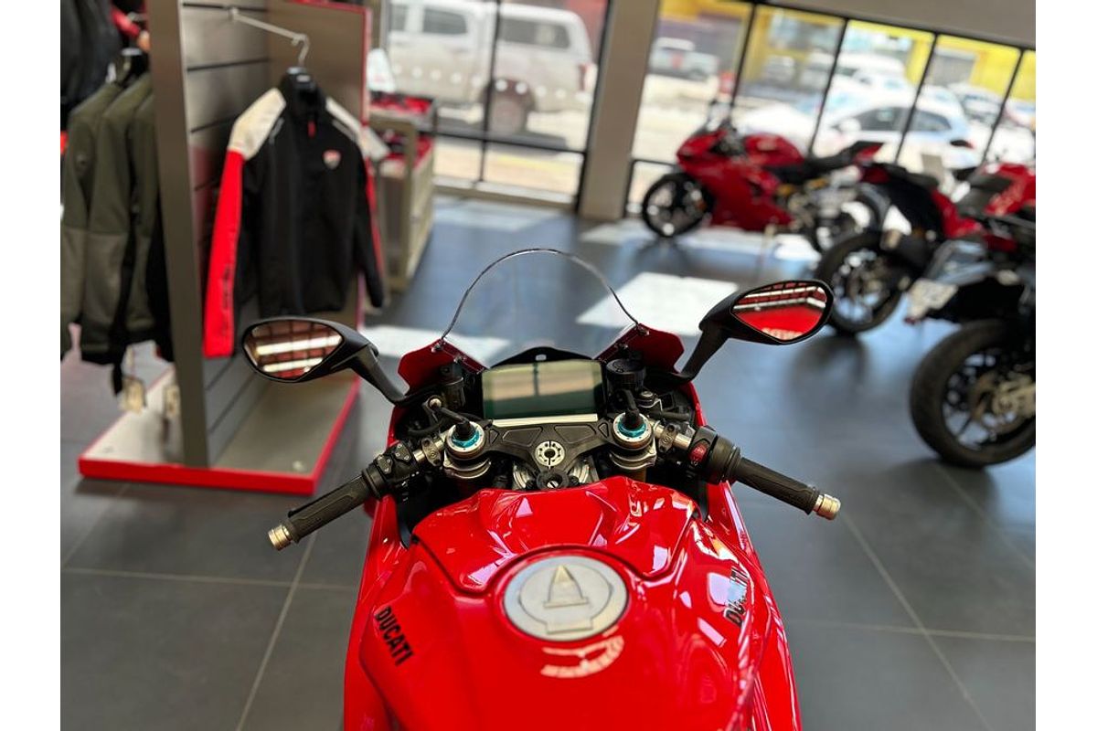 2025 Ducati PANIGALE V4S