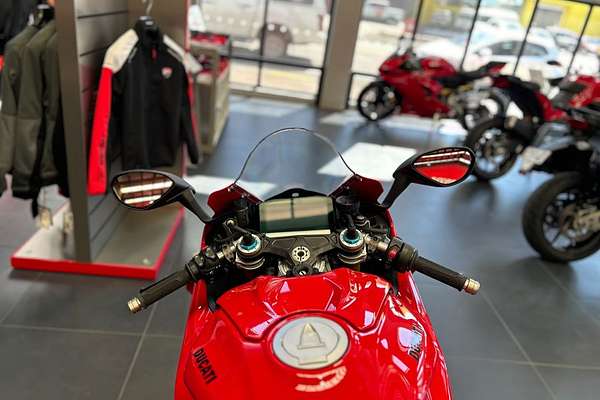 2025 Ducati PANIGALE V4S