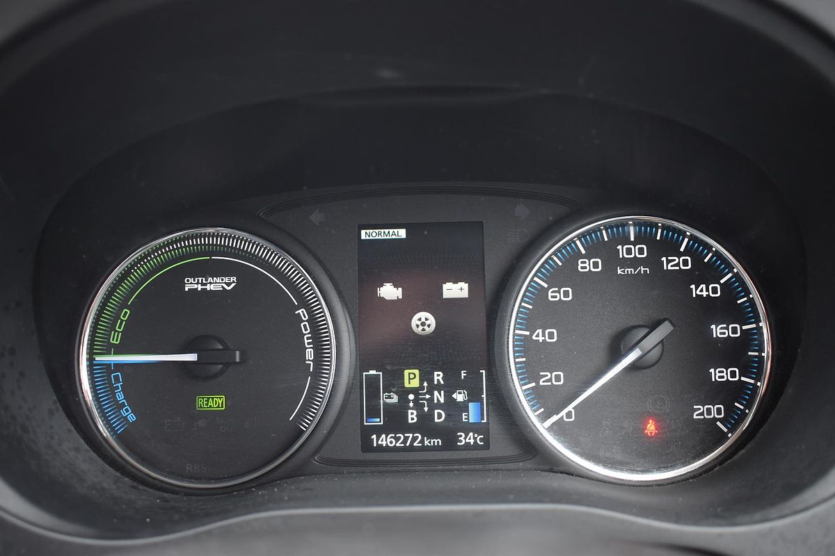 2014 Mitsubishi Outlander PHEV ZJ