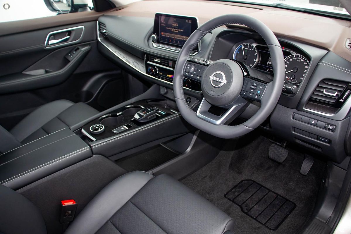 2023 Nissan X-TRAIL ST-L e-POWER T33