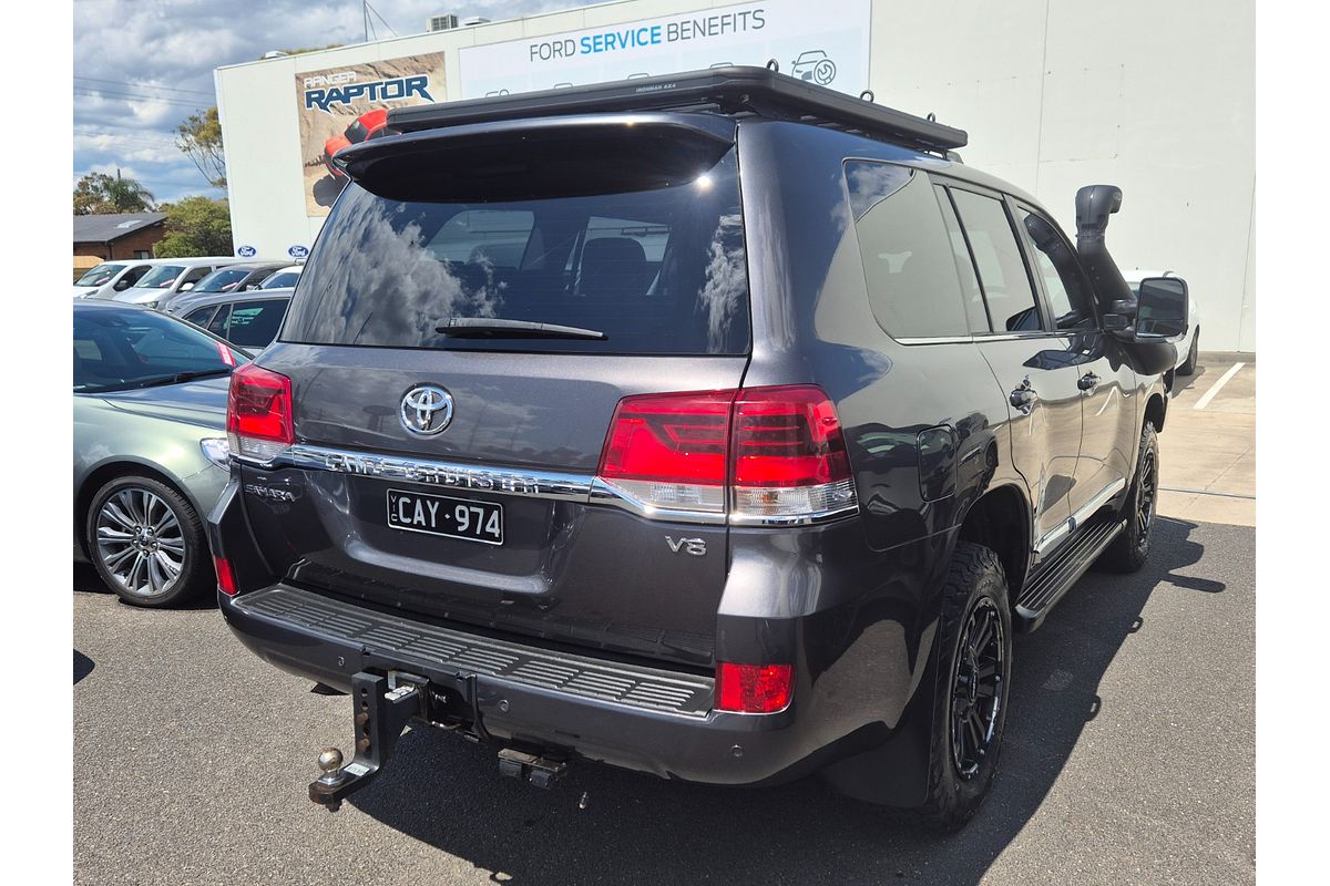 2016 Toyota Landcruiser Sahara VDJ200R