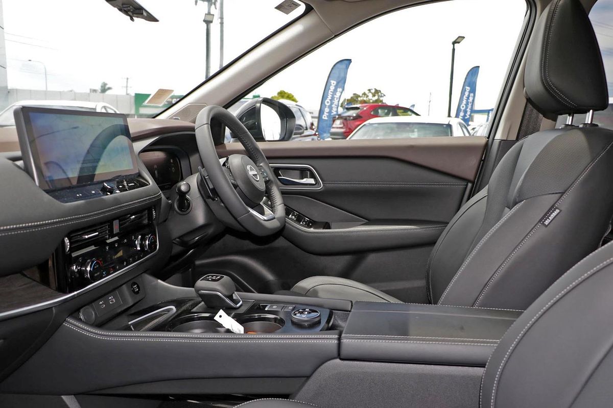 2024 Nissan X-TRAIL Ti-L T33