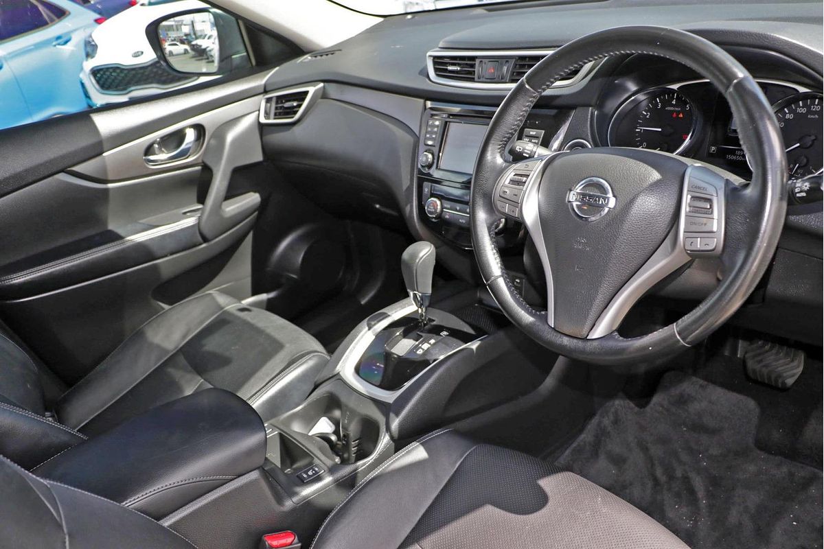 2015 Nissan X-TRAIL ST-L T32