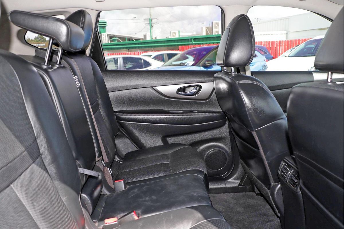 2015 Nissan X-TRAIL ST-L T32