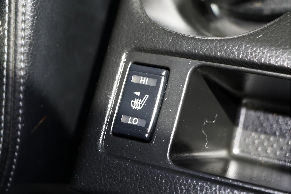 2015 Nissan X-TRAIL ST-L T32