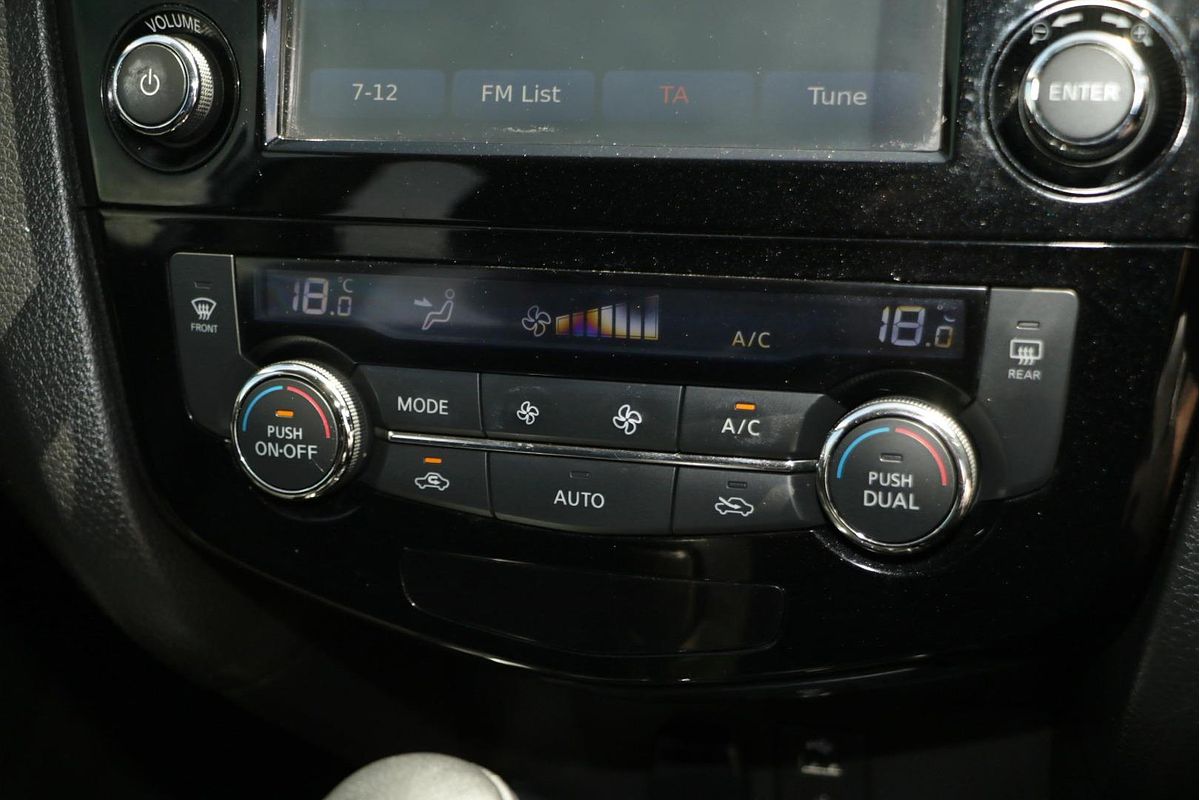 2015 Nissan X-TRAIL ST-L T32