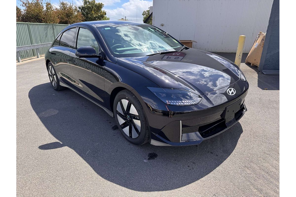 2023 Hyundai IONIQ 6 DYNAMIQ CE.V1