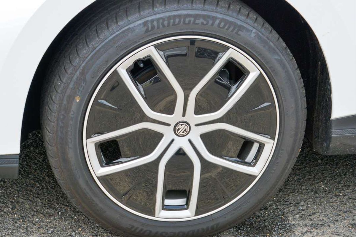 2024 MG MG4 Essence 64 150kW MEH32