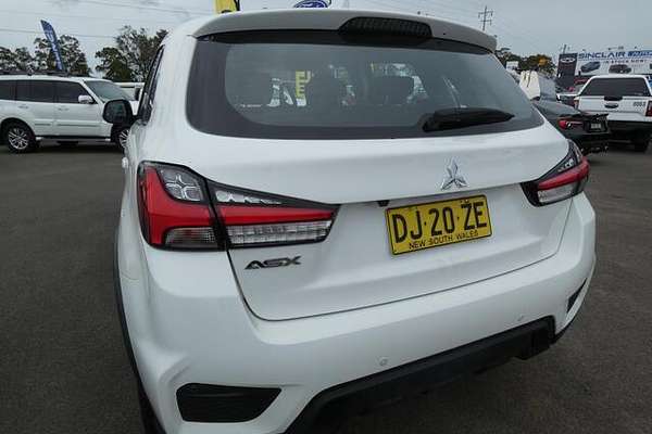 2023 Mitsubishi ASX ES XD