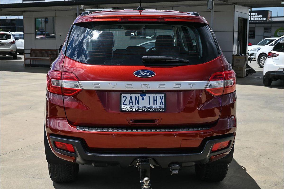 2017 Ford Everest Ambiente UA