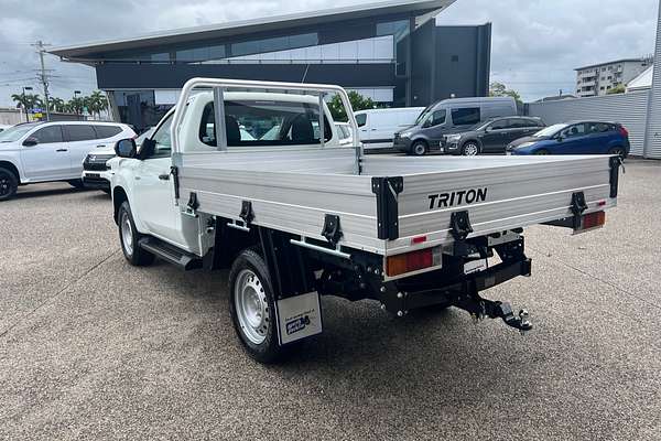 2023 Mitsubishi Triton GLX MR 4X4