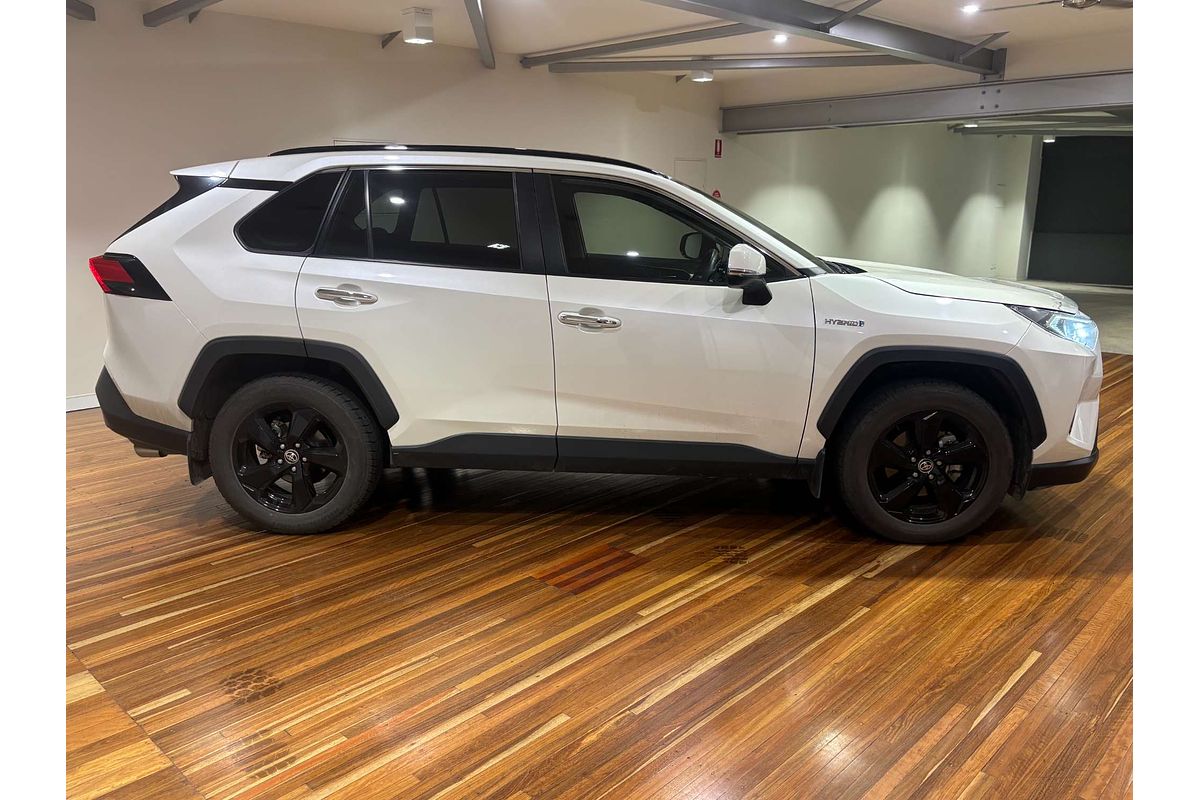 2020 Toyota RAV4 Cruiser AXAH52R