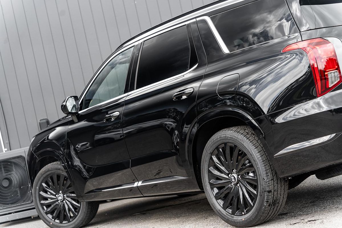 2024 Hyundai Palisade Calligraphy Black Ink LX2.V5