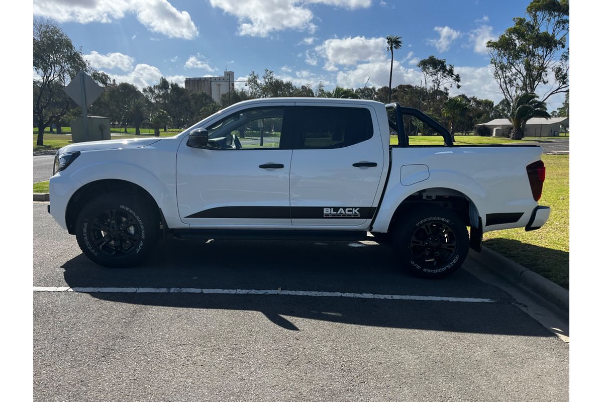 2024 Nissan Navara Black Edition D23 4X4