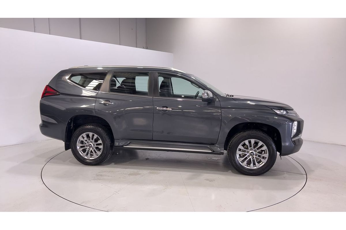 2023 Mitsubishi Pajero Sport GLX QF