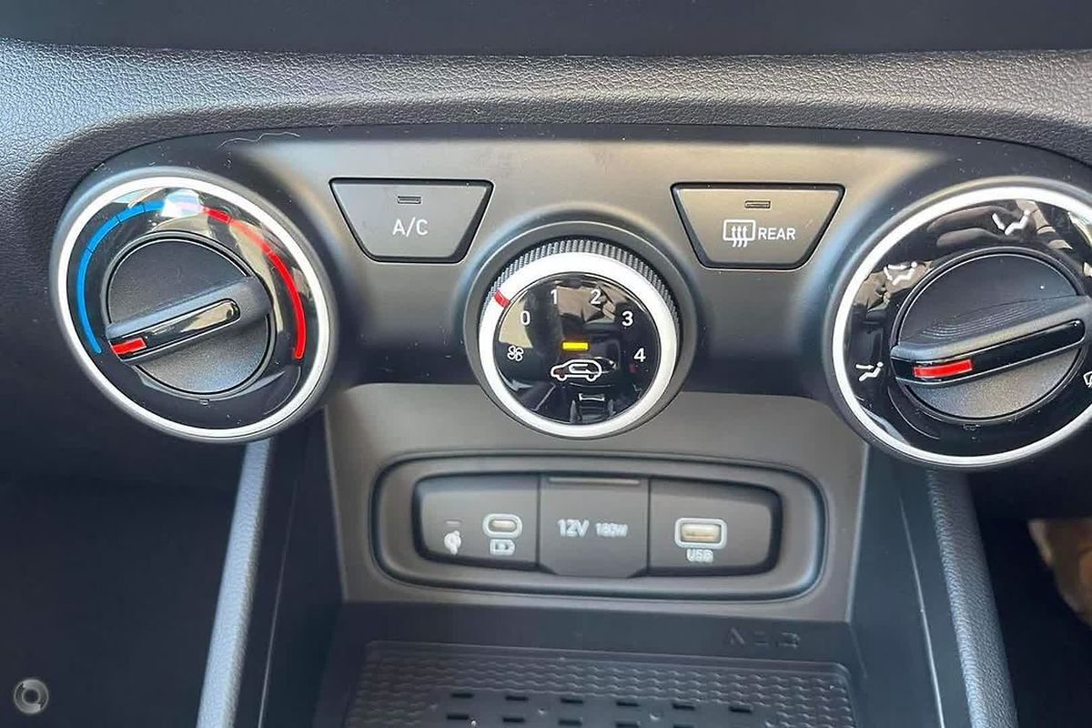 2024 Hyundai Venue Active QX.V5