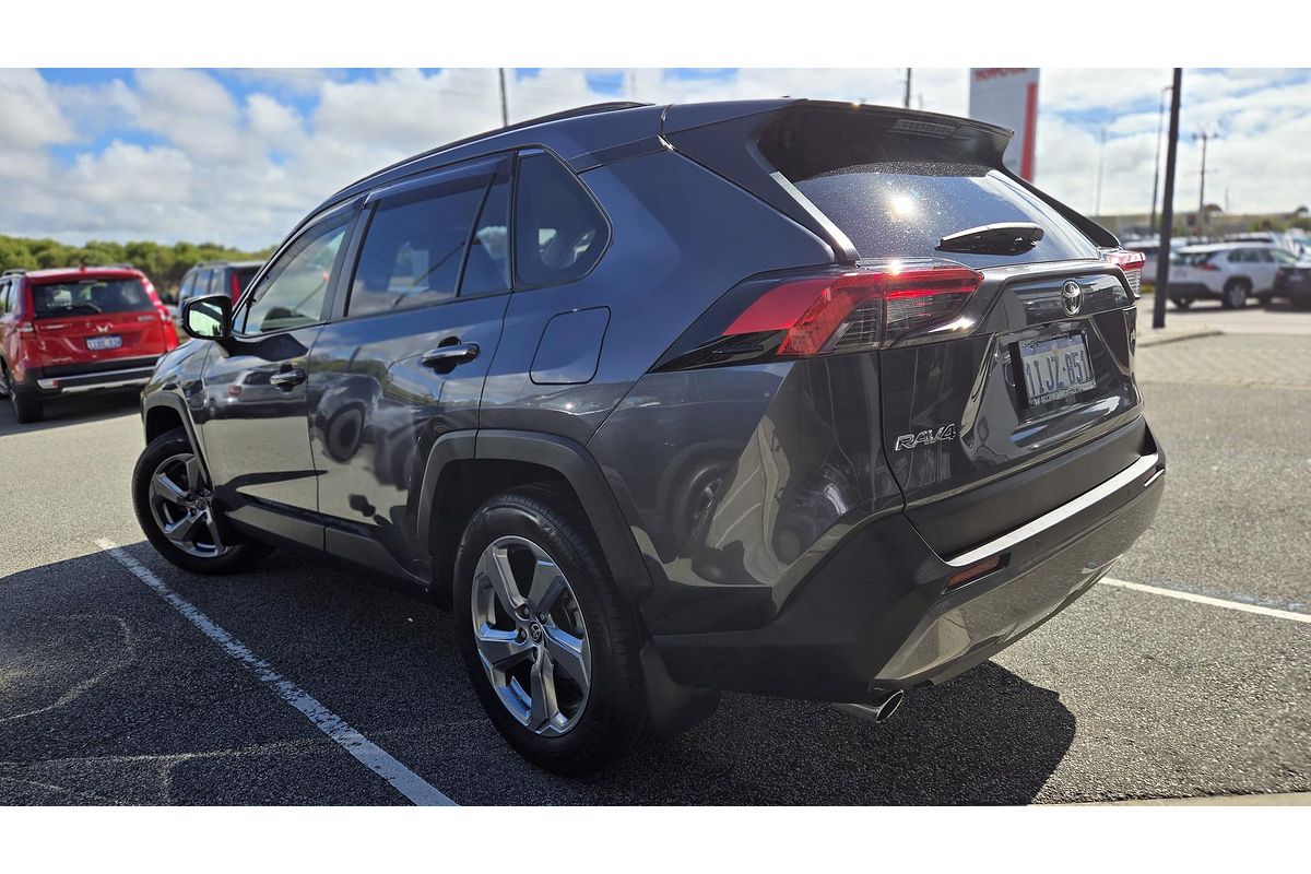 2020 Toyota RAV4 GXL MXAA52R