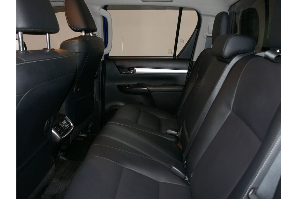 2021 Toyota Hilux SR5 GUN126R 4X4
