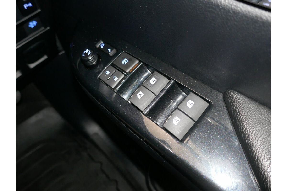 2021 Toyota Hilux SR5 GUN126R 4X4