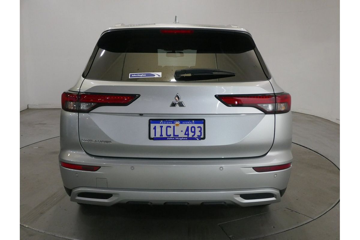 2023 Mitsubishi Outlander LS ZM