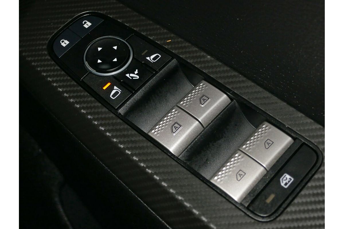 2023 Mitsubishi Outlander LS ZM