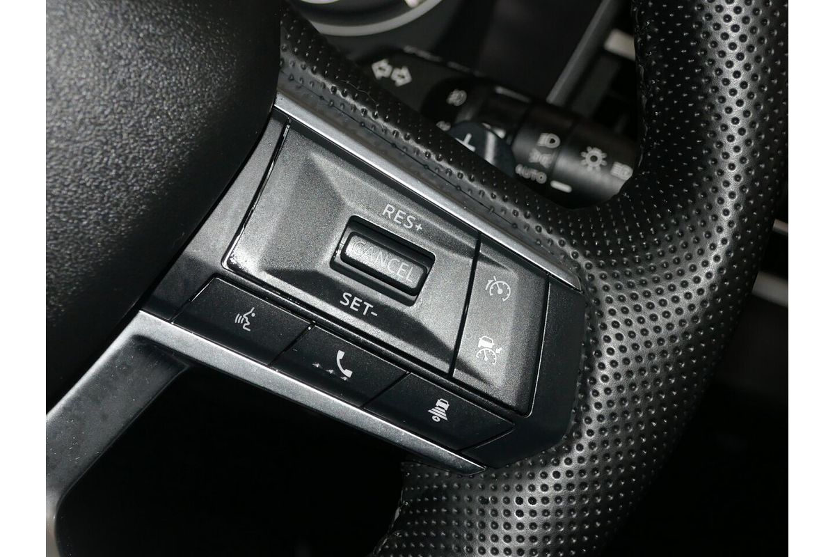 2023 Mitsubishi Outlander LS ZM