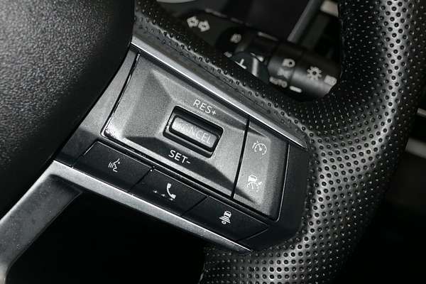 2023 Mitsubishi Outlander LS ZM