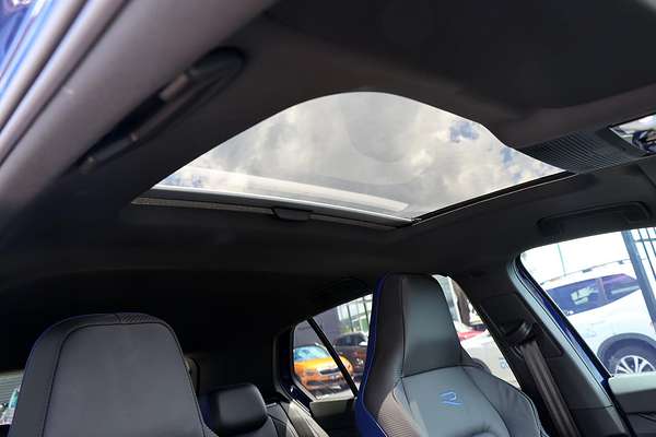 2023 Volkswagen Golf R 20 Years 8
