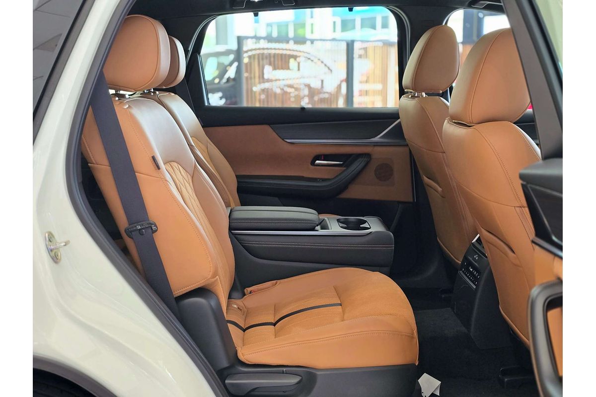 2023 Mazda CX-90 G50e Azami KK