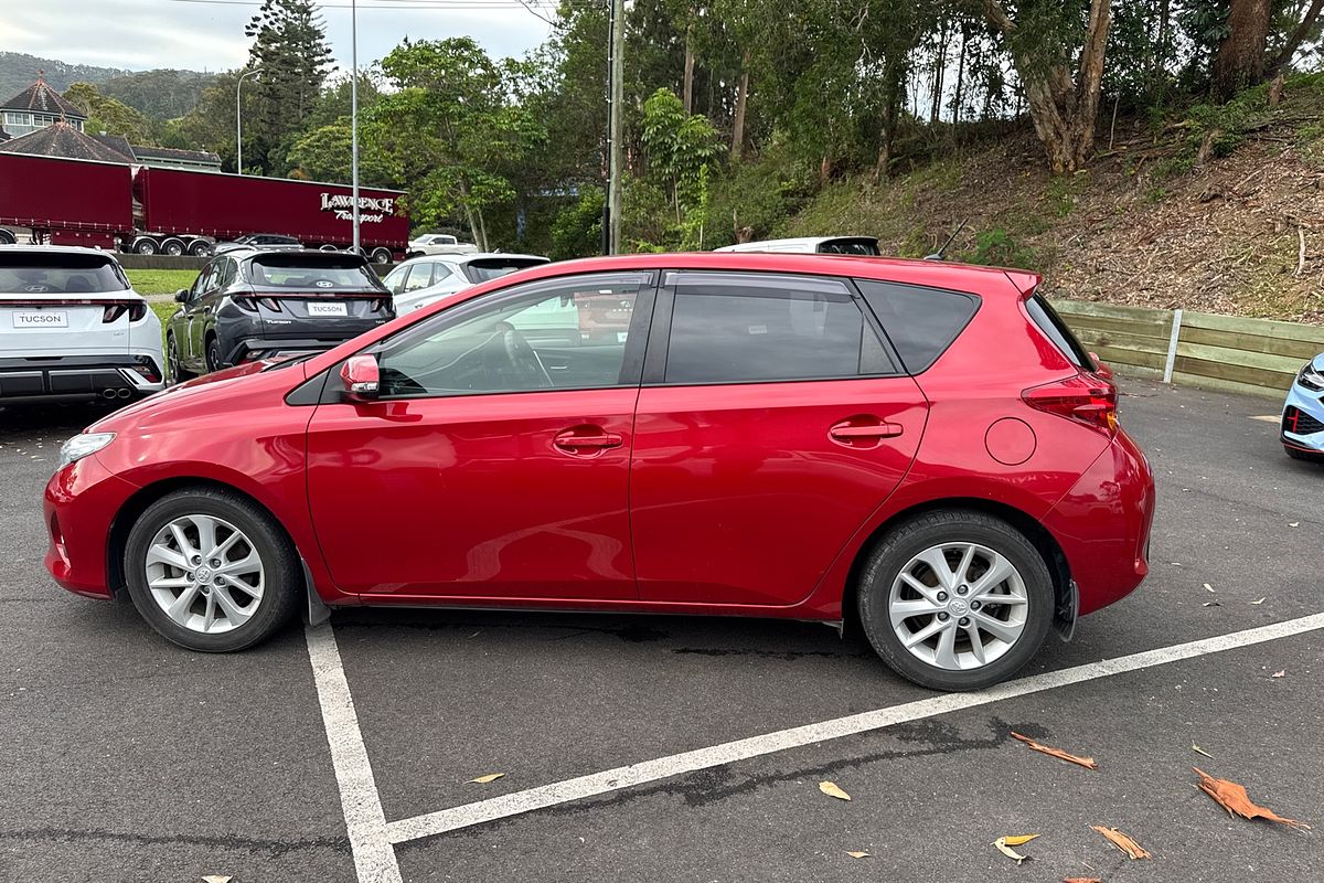 2013 Toyota Corolla Ascent Sport ZRE182R