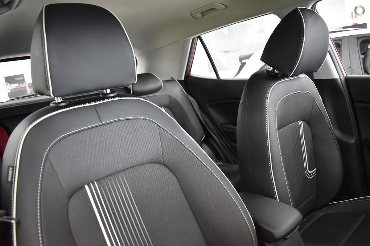 2024 Hyundai Venue Active QX.V5