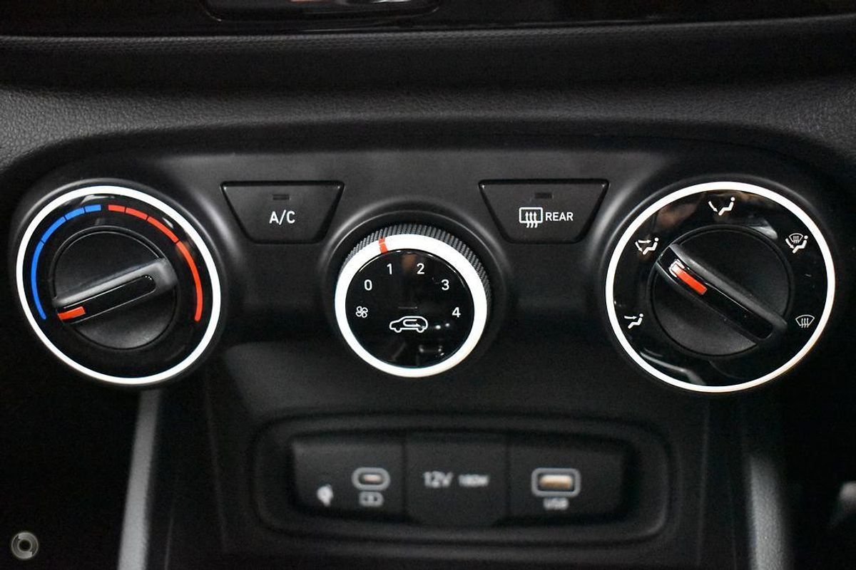 2024 Hyundai Venue Active QX.V5